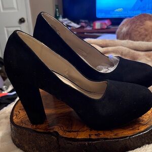 Chic Black Faux Suede Women's Heels